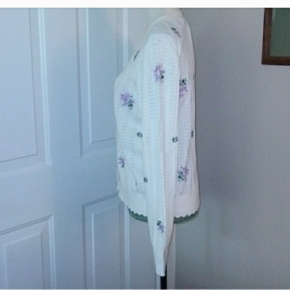 NWT Loft Embroidered Cardigan Size Large - Picture 3 of 7